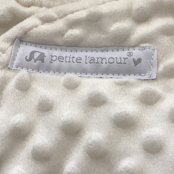 Petite L’Amour swaddle wrap ivory off white with lion embroidered very soft - Picture 3 of 14